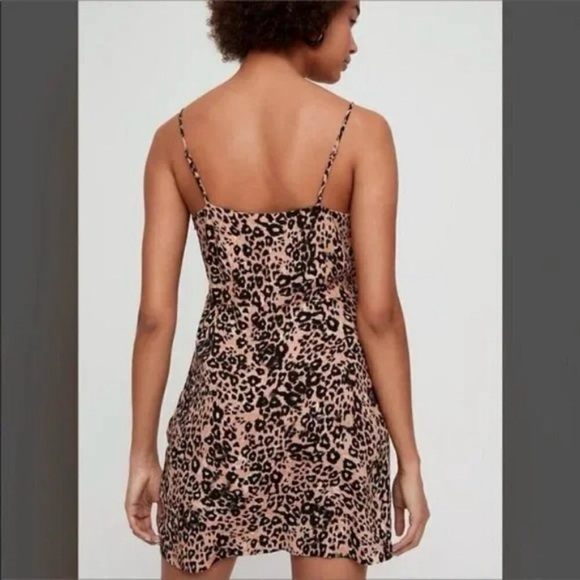Aritzia Wilfred Isabelle Mob Wife Animal Leopard Mini 90's Strap Sundress Size 8 - Picture 4 of 15